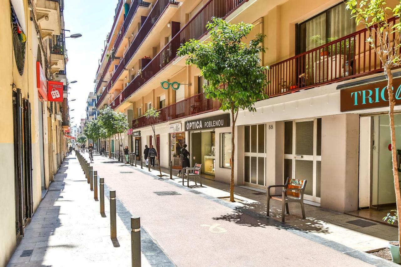 Basic Platja Apartment Barcelona Exterior photo